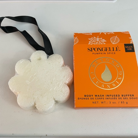 Spongelle Other - 🎃 NIB Spongelle pumpkin spice